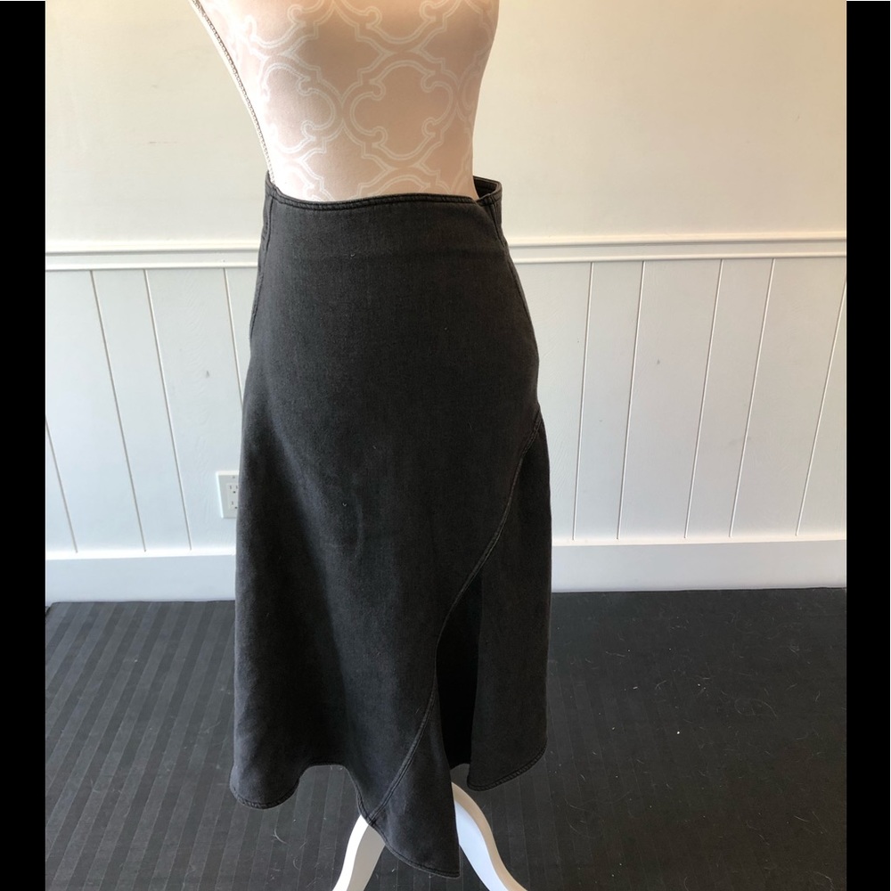 Banana republic soft cotton and modal skirt size 2